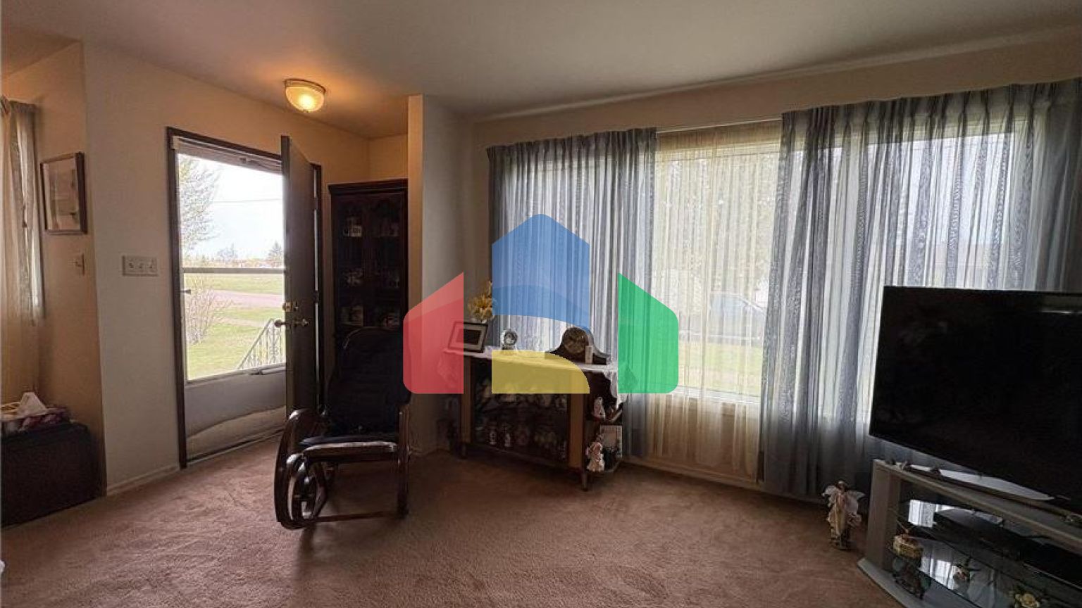 Residential - Single Family Home - Vilna, Canada - Canada