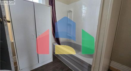 Residential - Single Family Home - Weyburn, Canada - Canada