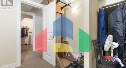 Residential - Single Family Home - Maple Ridge, Canada - Canada