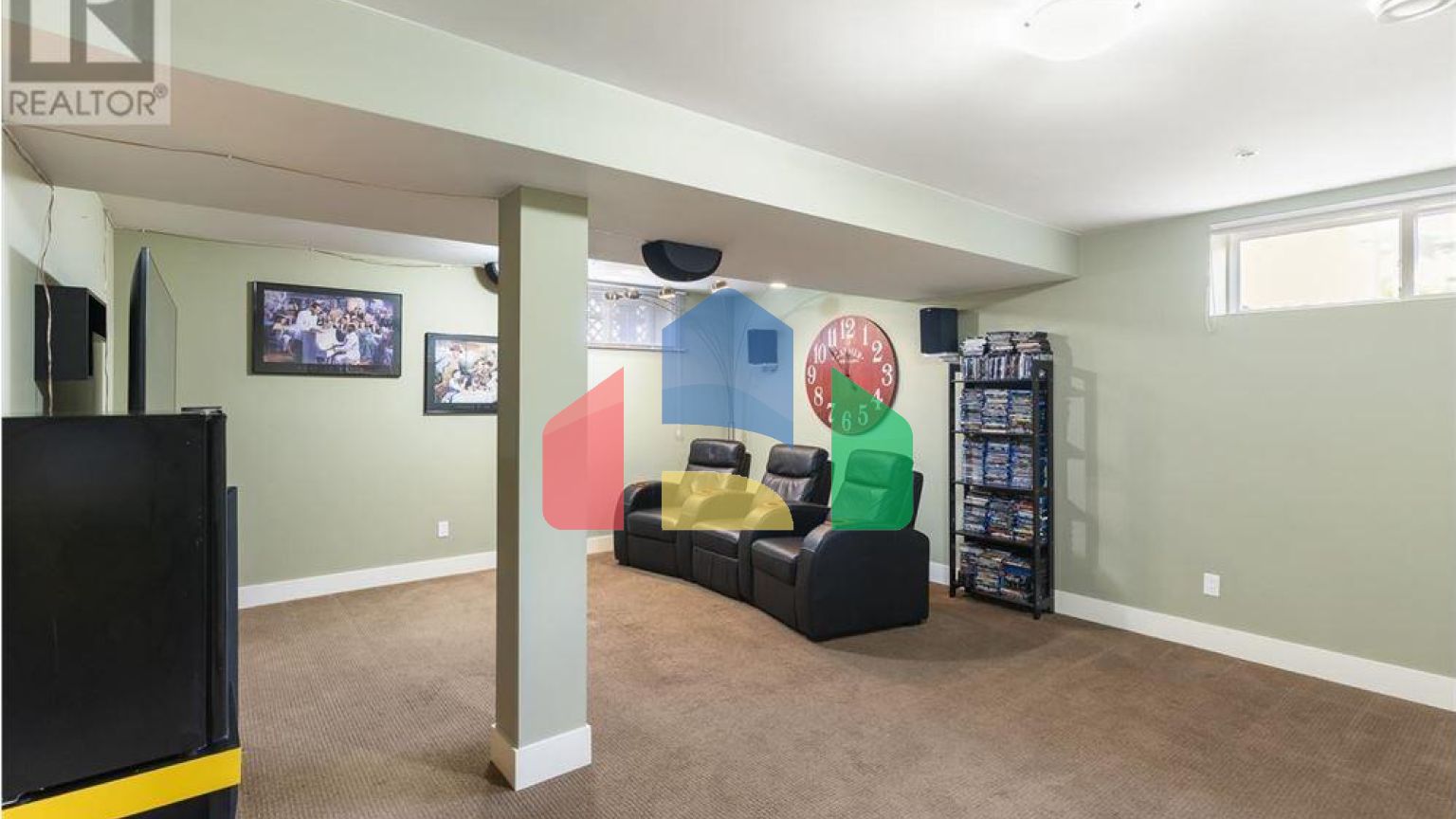 Residential - Single Family Home - Maple Ridge, Canada - Canada