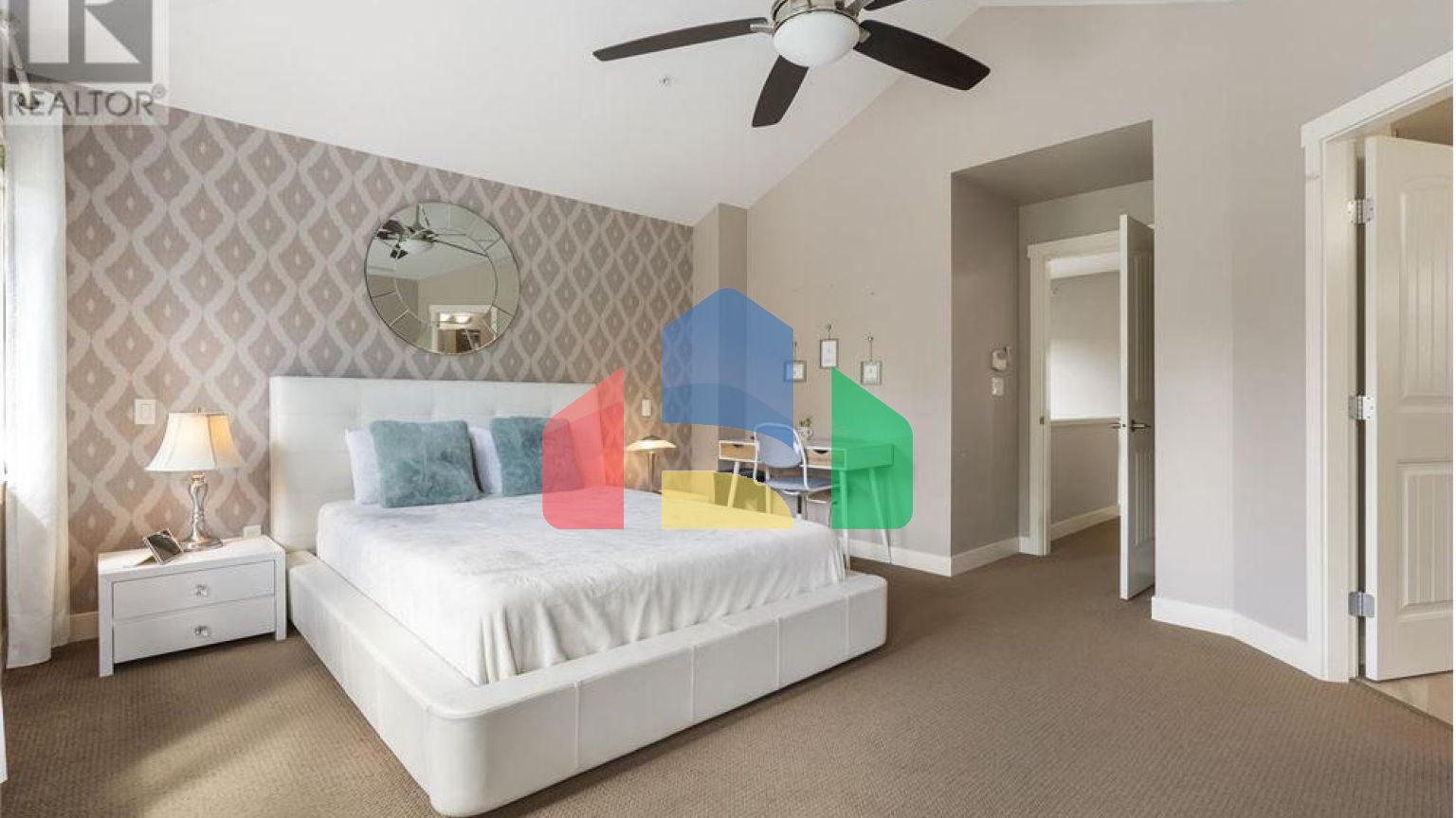 Residential - Single Family Home - Maple Ridge, Canada - Canada