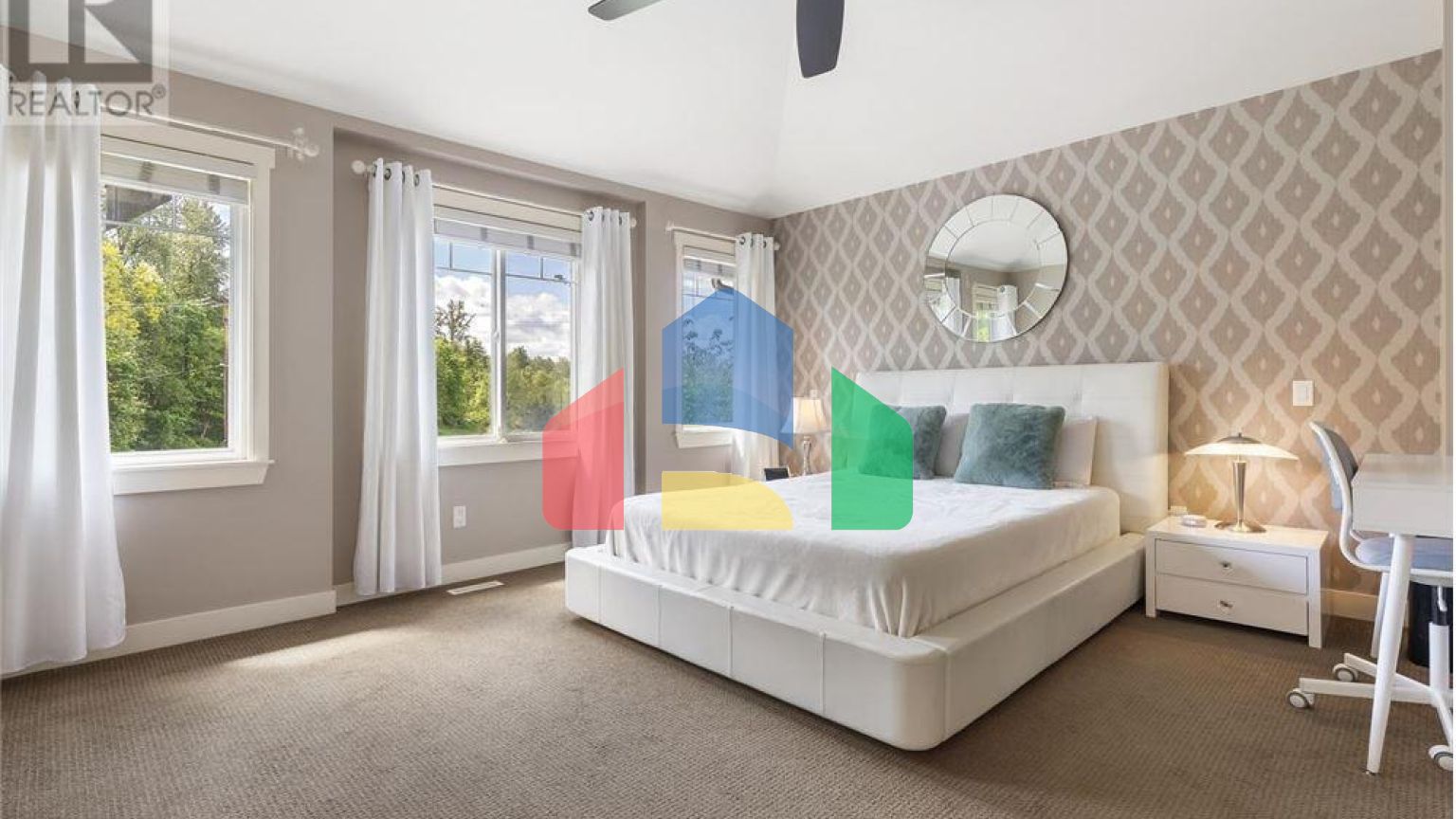 Residential - Single Family Home - Maple Ridge, Canada - Canada