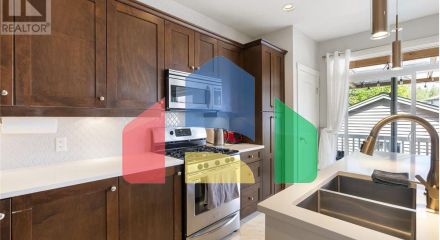 Residential - Single Family Home - Maple Ridge, Canada - Canada