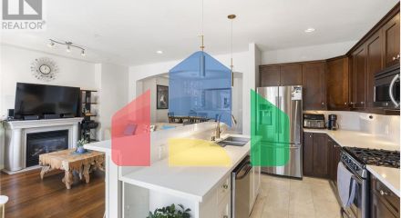 Residential - Single Family Home - Maple Ridge, Canada - Canada