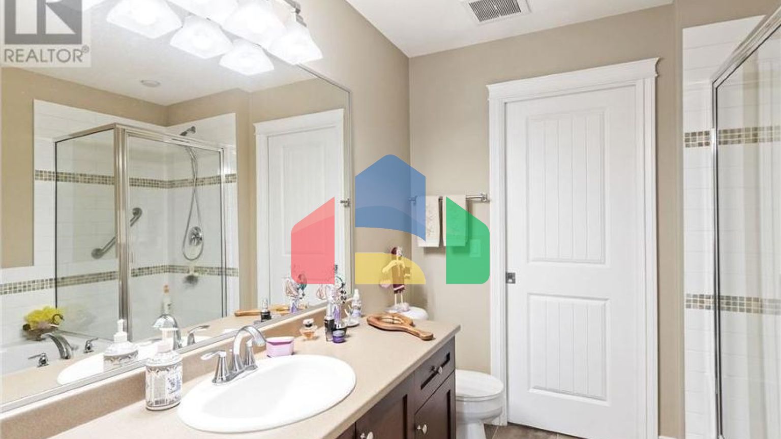 Residential - Condo/Apartment - Maple Ridge, Canada - Canada