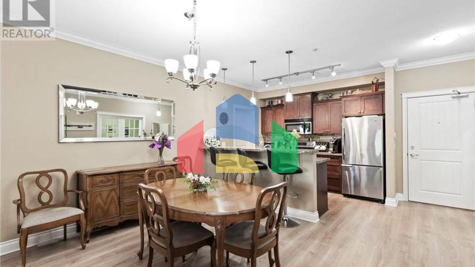 Residential - Condo/Apartment - Maple Ridge, Canada - Canada