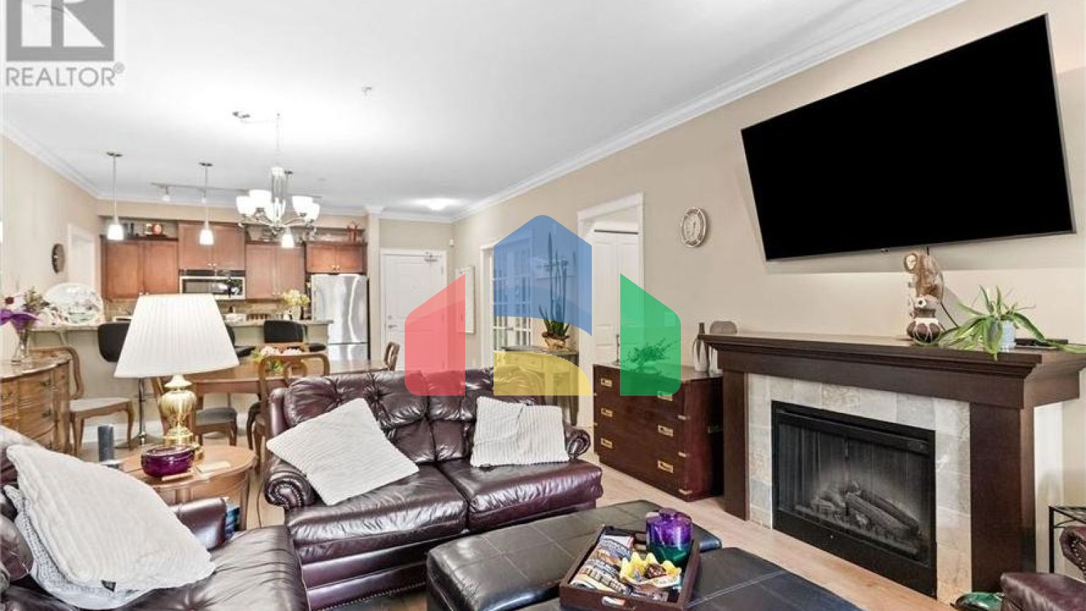 Residential - Condo/Apartment - Maple Ridge, Canada - Canada