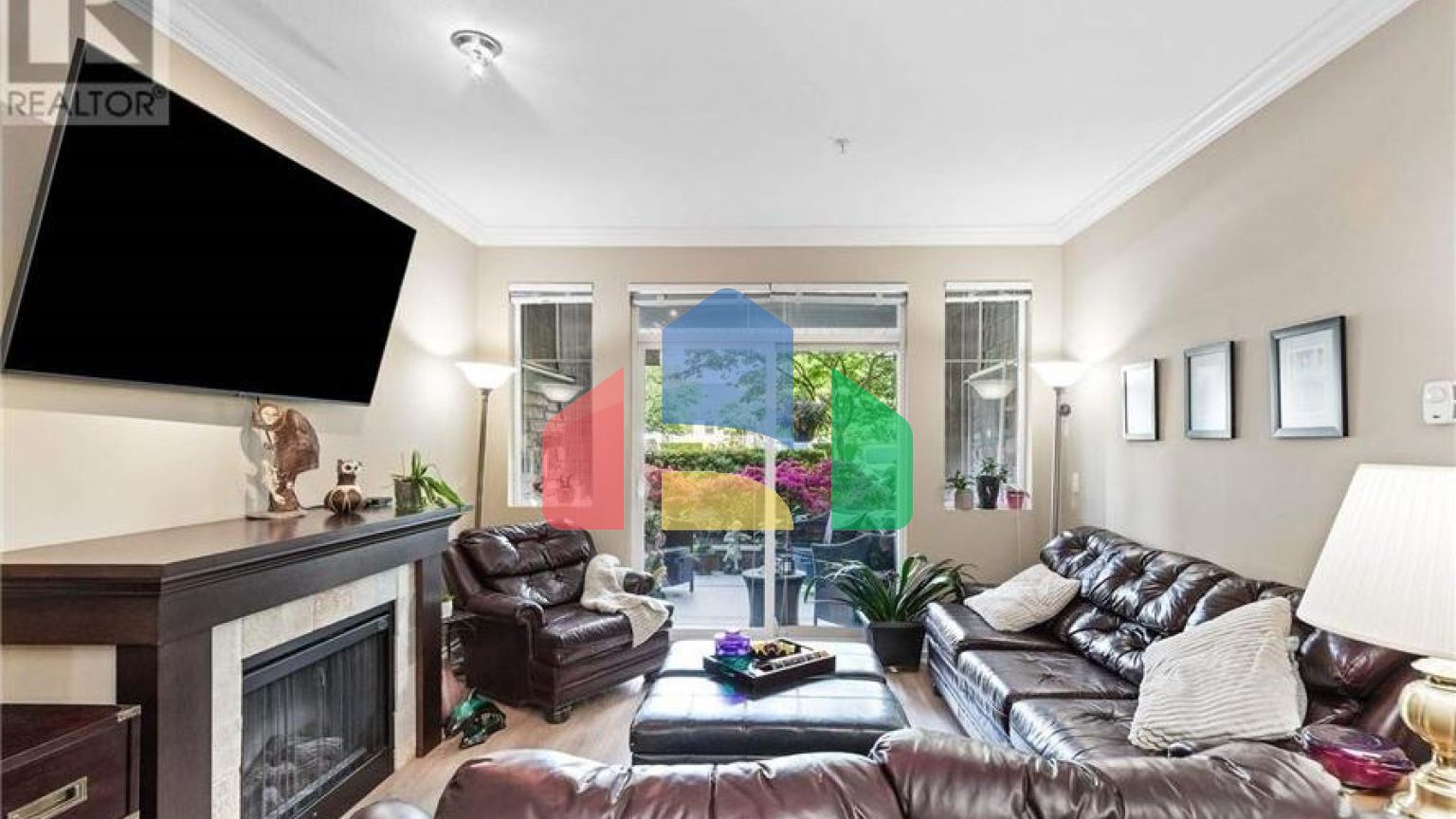 Residential - Condo/Apartment - Maple Ridge, Canada - Canada