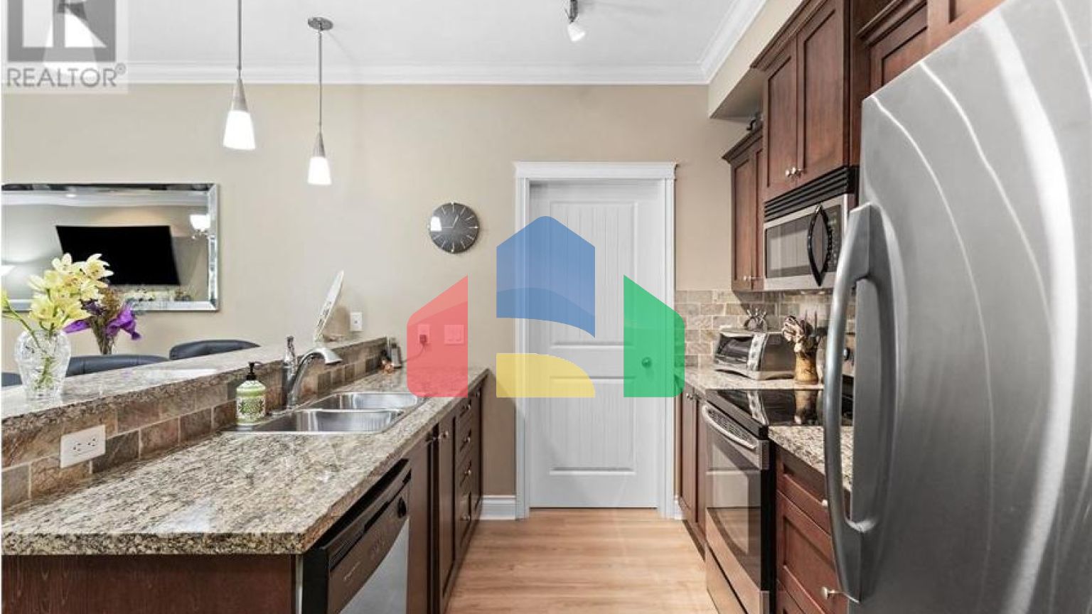 Residential - Condo/Apartment - Maple Ridge, Canada - Canada