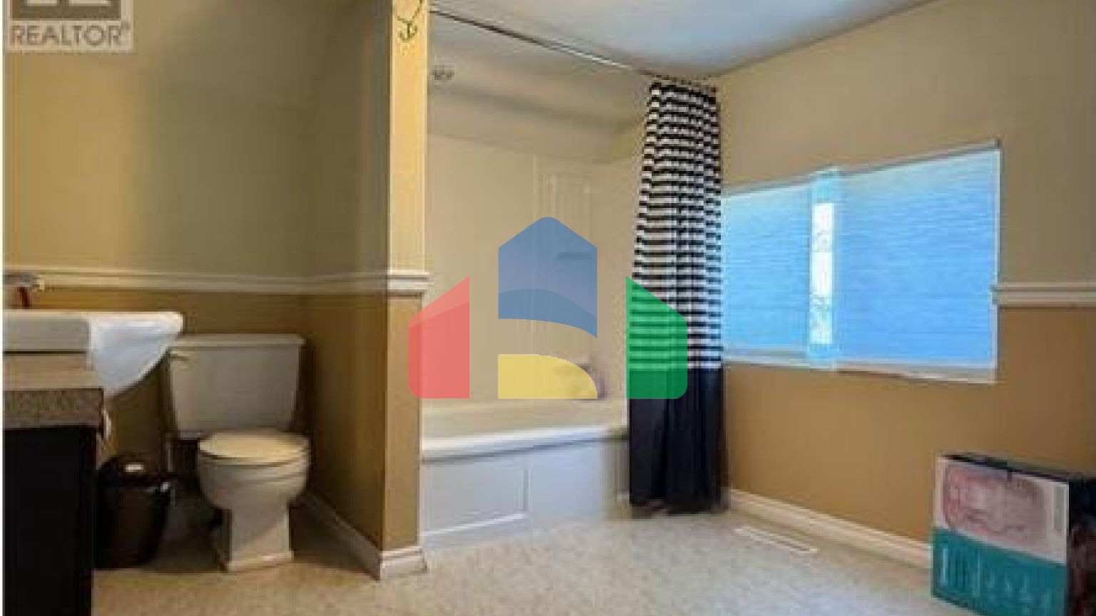 Residential - Single Family Home - Melville, Canada - Canada