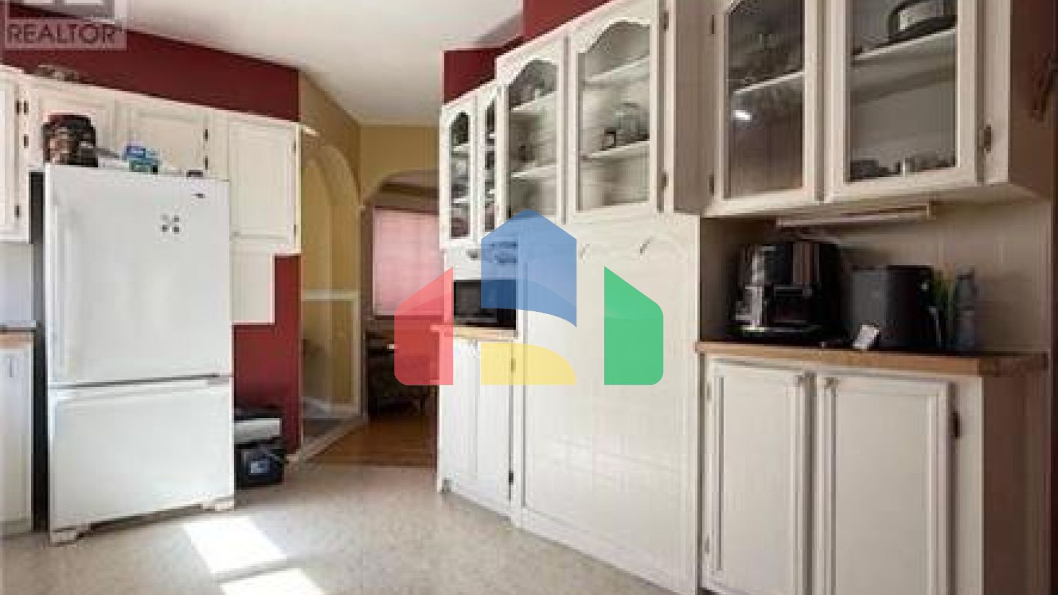 Residential - Single Family Home - Melville, Canada - Canada