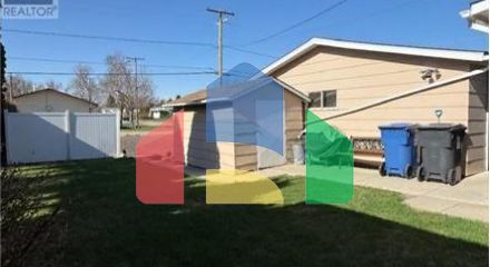 Residential - Single Family Home - Melville, Canada - Canada