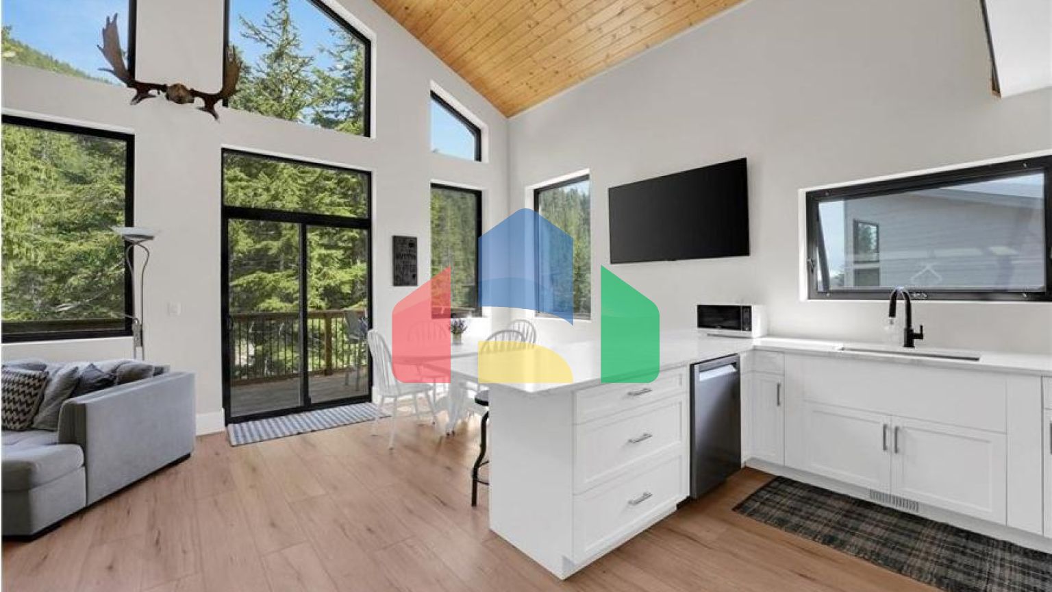 Residential - Single Family Home - Agassiz, Canada - Canada