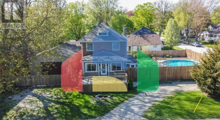 Residential - Single Family Home - Blenheim, Canada - Canada