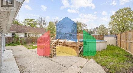 Residential - Single Family Home - Blenheim, Canada - Canada