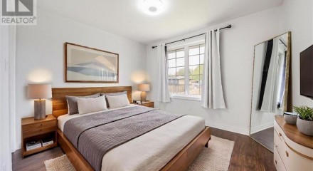 Residential - Single Family Home - Blenheim, Canada - Canada