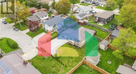 Residential - Single Family Home - Blenheim, Canada - Canada