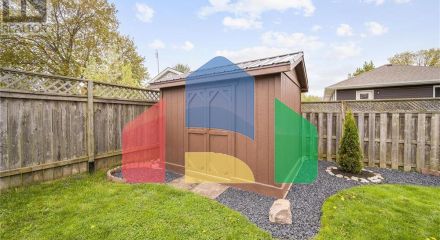 Residential - Single Family Home - Blenheim, Canada - Canada