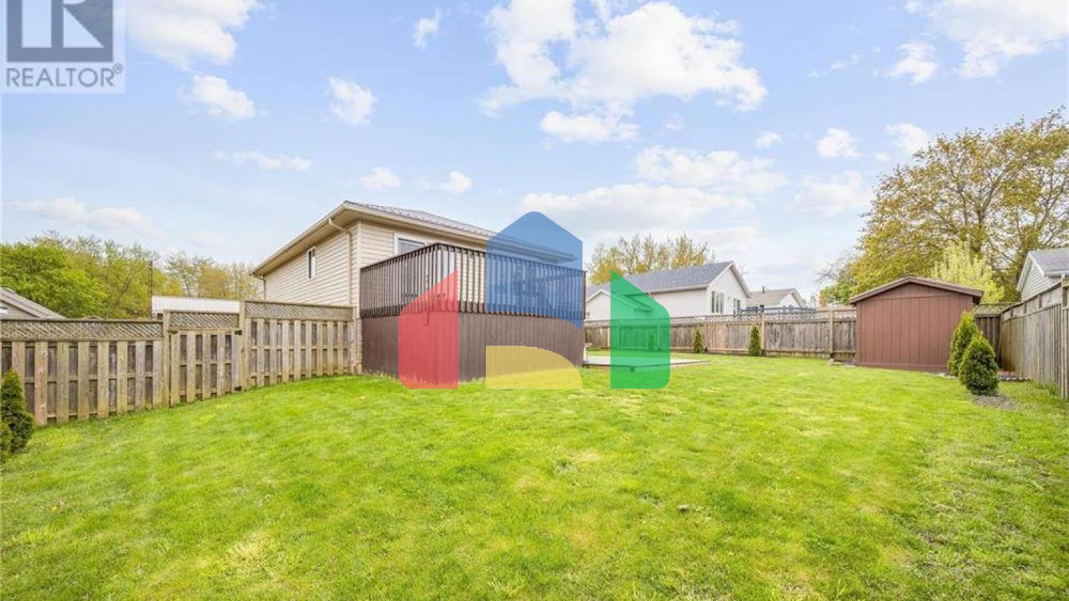 Residential - Single Family Home - Blenheim, Canada - Canada