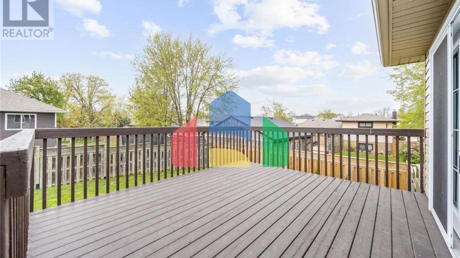 Residential - Single Family Home - Blenheim, Canada - Canada