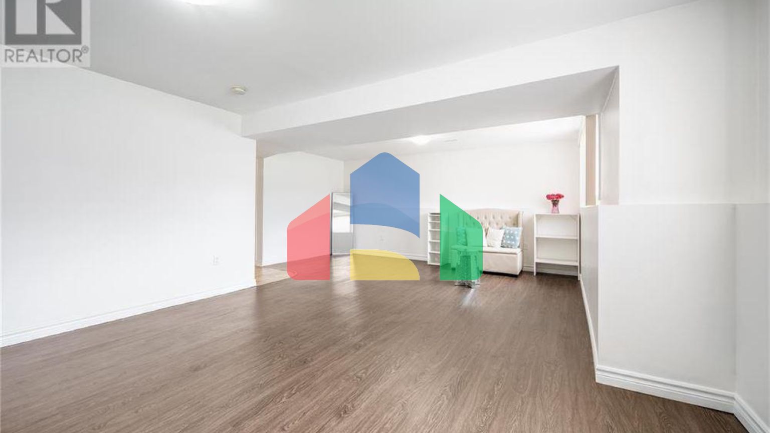 Residential - Single Family Home - Blenheim, Canada - Canada