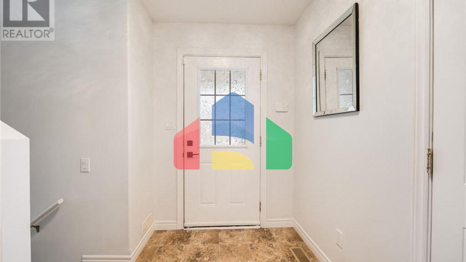 Residential - Single Family Home - Blenheim, Canada - Canada