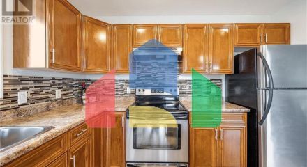 Residential - Single Family Home - Blenheim, Canada - Canada