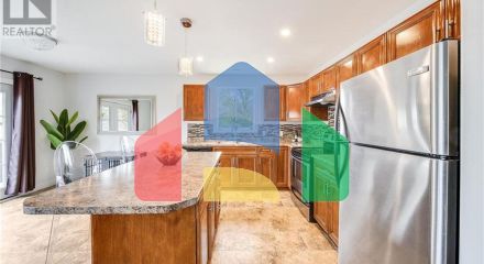 Residential - Single Family Home - Blenheim, Canada - Canada