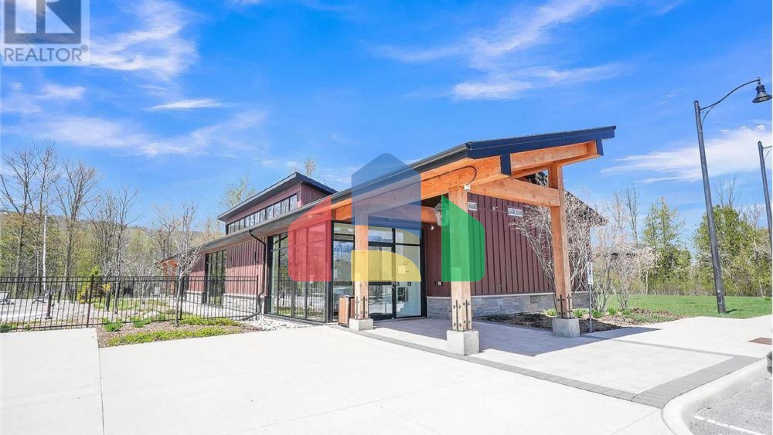 Residential - Single Family Home - The Blue Mountains, Canada - Canada
