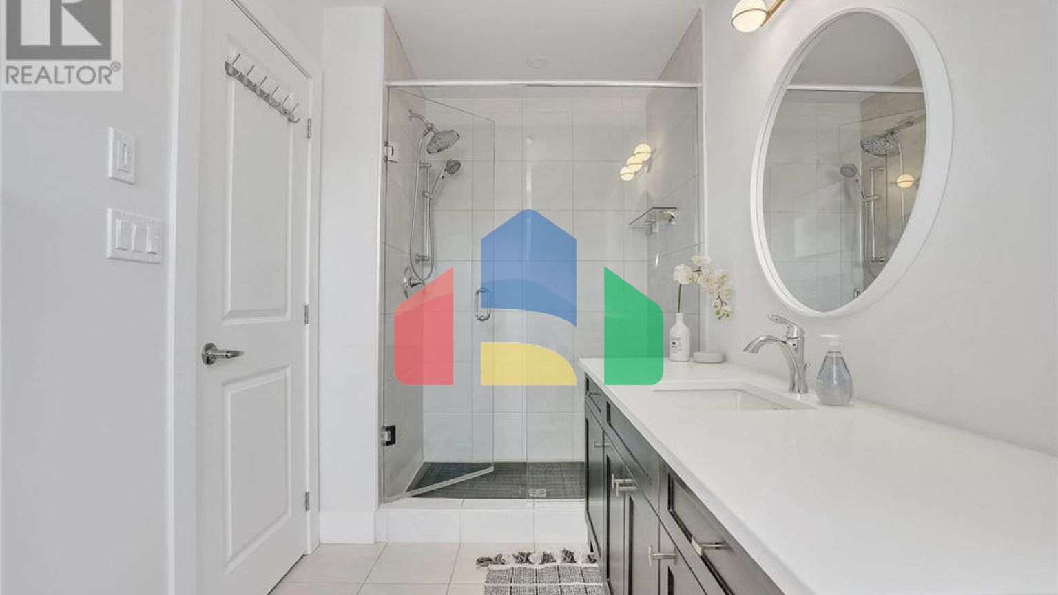 Residential - Single Family Home - The Blue Mountains, Canada - Canada