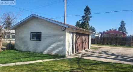 Residential - Single Family Home - Crossfield, Canada - Canada