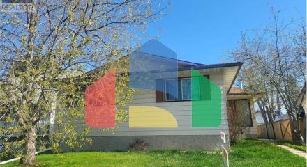 Residential - Single Family Home - Crossfield, Canada - Canada