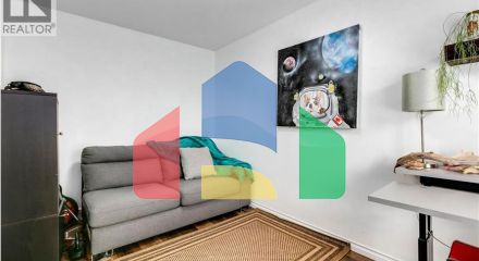 Residential - Single Family Home - Port Coquitlam, Canada - Canada