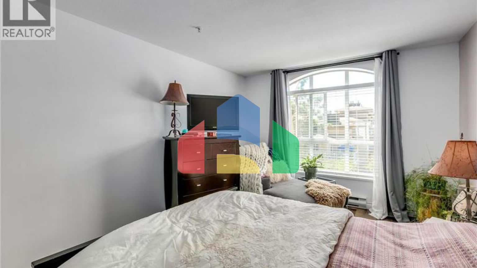 Residential - Single Family Home - Port Coquitlam, Canada - Canada