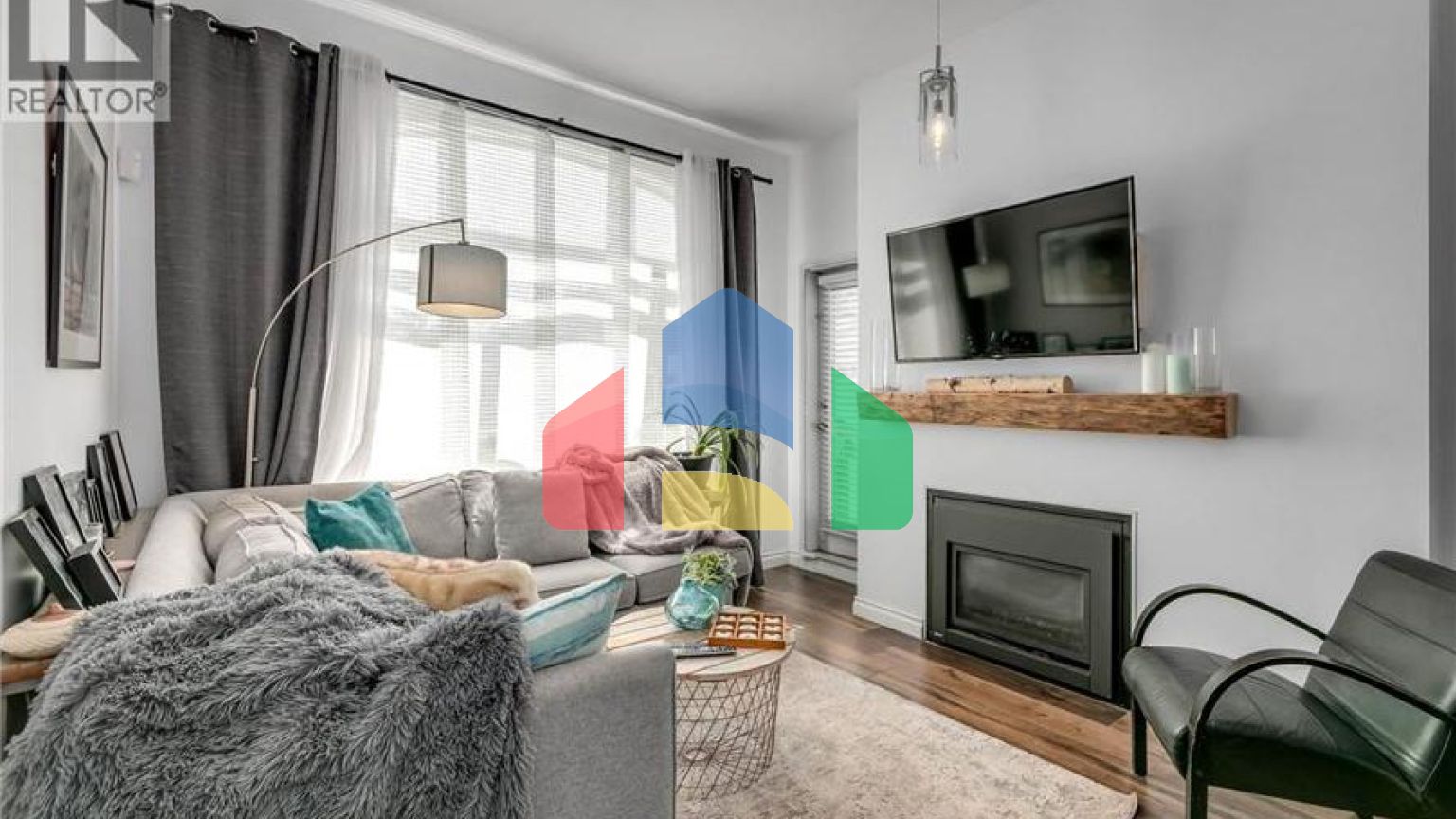 Residential - Single Family Home - Port Coquitlam, Canada - Canada