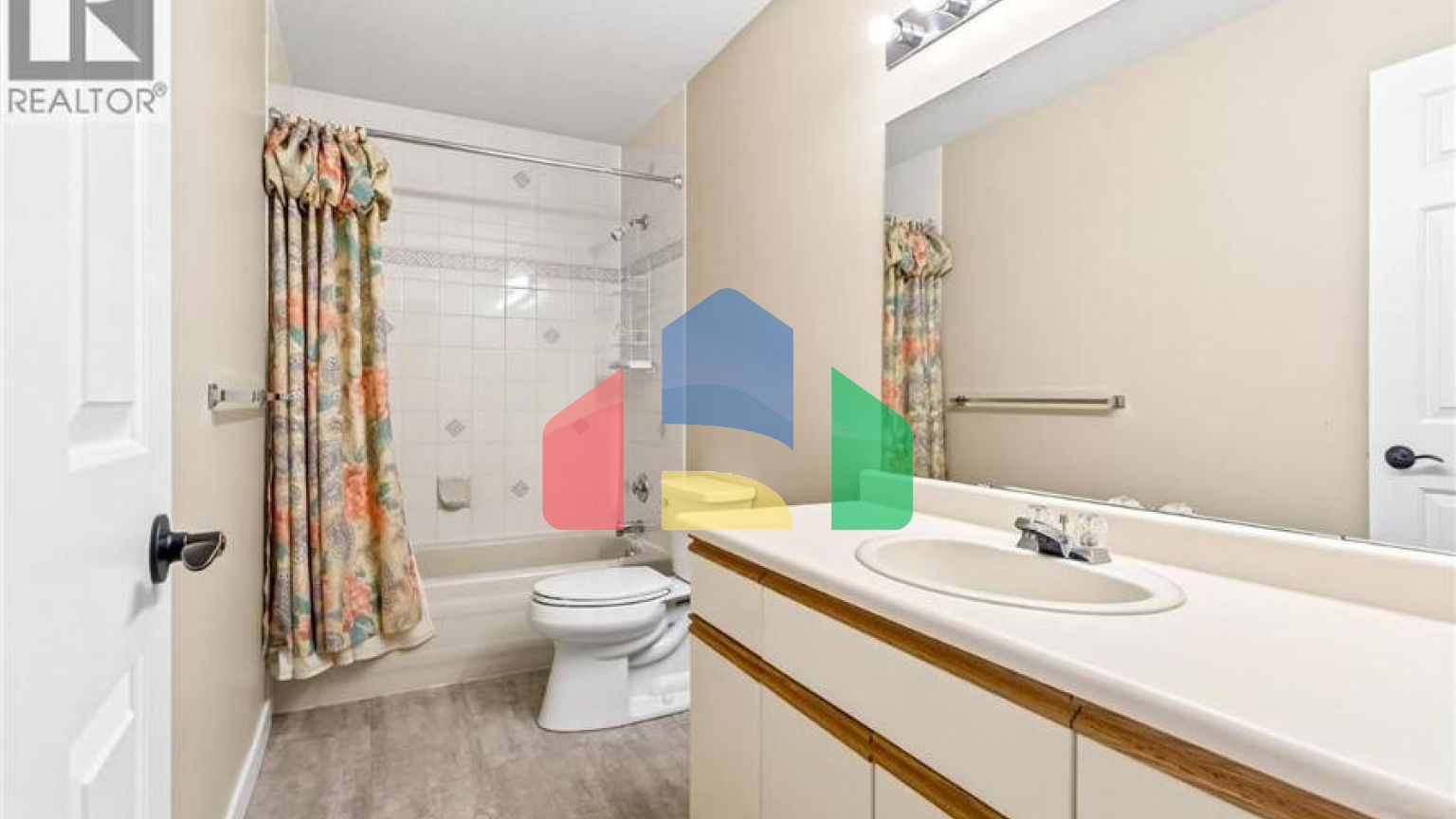 Residential - Single Family Home - Port Coquitlam, Canada - Canada