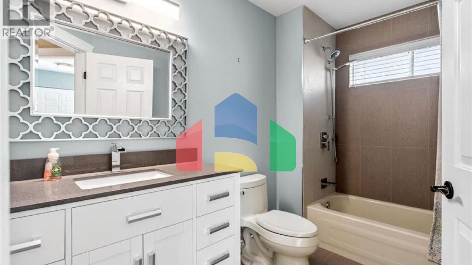 Residential - Single Family Home - Port Coquitlam, Canada - Canada