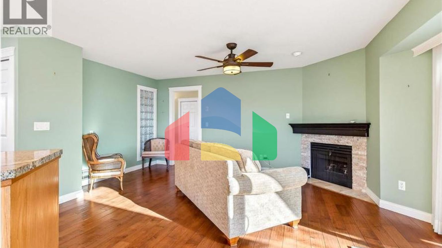 Residential - Single Family Home - Port Coquitlam, Canada - Canada