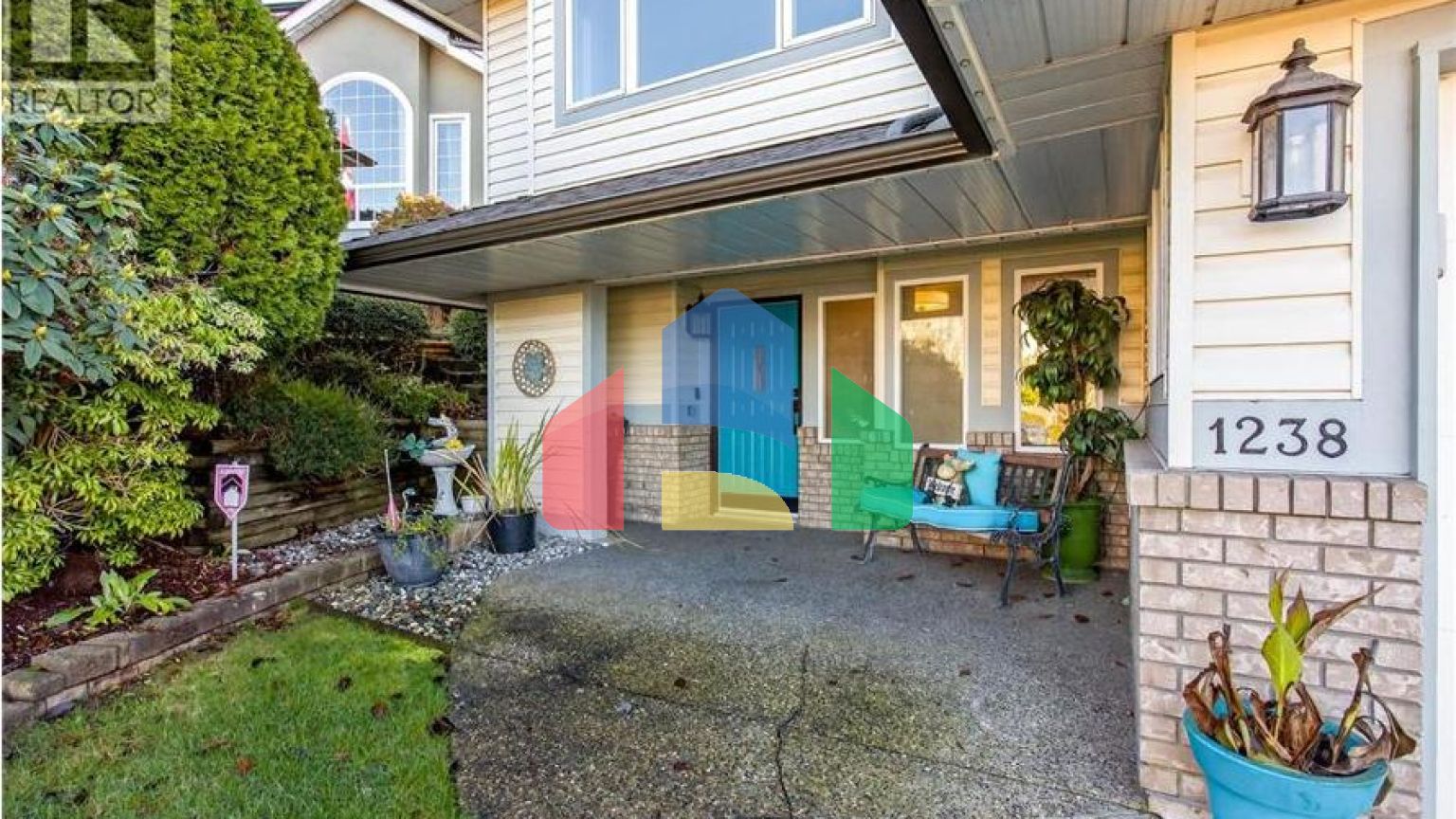 Residential - Single Family Home - Port Coquitlam, Canada - Canada