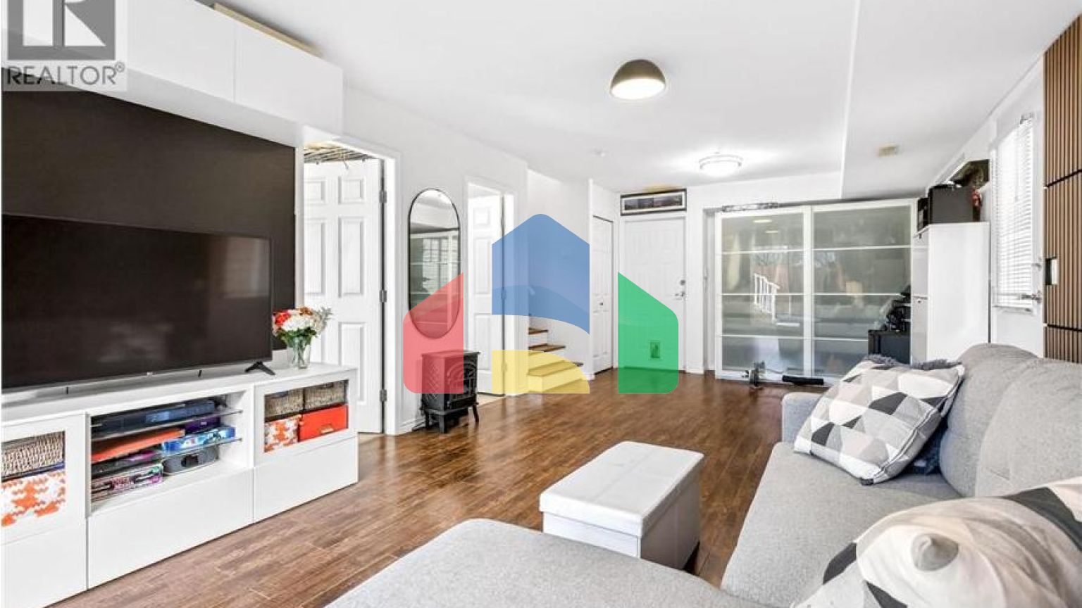 Residential - Townhouse - Port Coquitlam, Canada - Canada