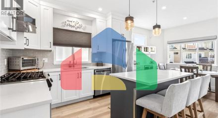 Residential - Townhouse - Port Coquitlam, Canada - Canada