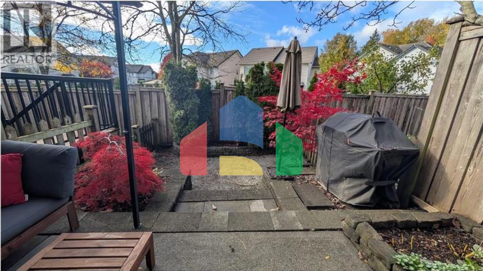 Residential - Townhouse - Port Coquitlam, Canada - Canada