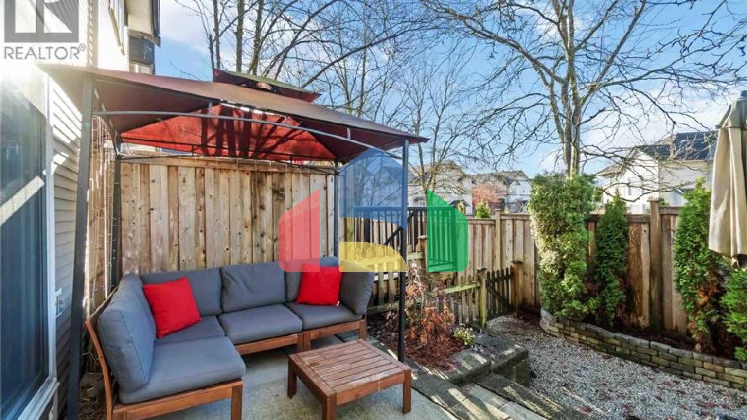 Residential - Townhouse - Port Coquitlam, Canada - Canada