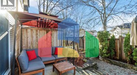 Residential - Townhouse - Port Coquitlam, Canada - Canada