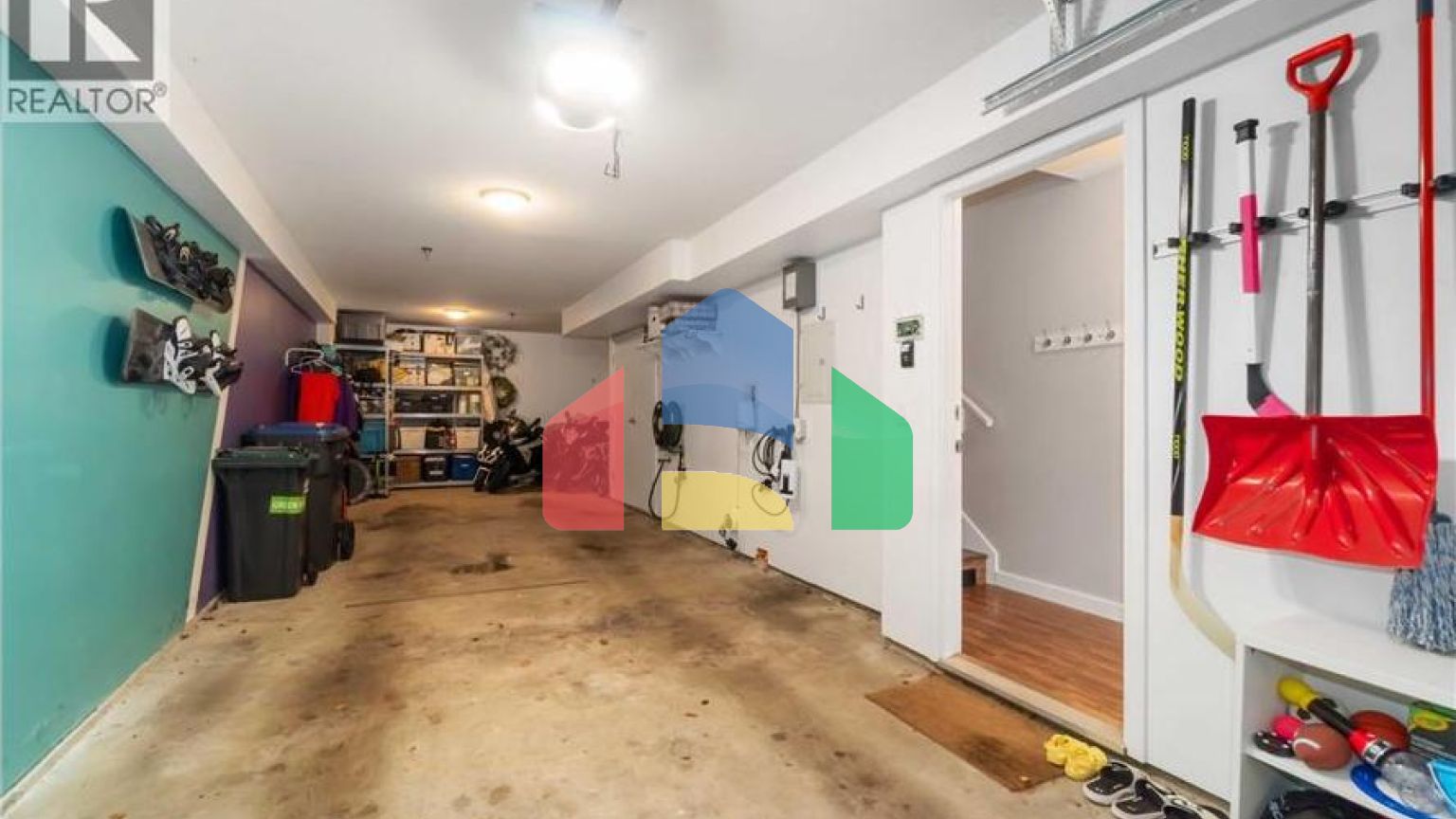 Residential - Townhouse - Port Coquitlam, Canada - Canada