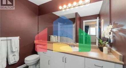 Residential - Townhouse - Port Coquitlam, Canada - Canada