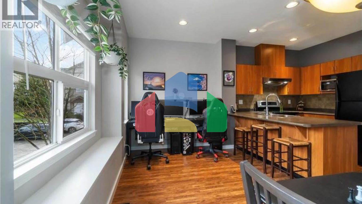 Residential - Townhouse - Port Coquitlam, Canada - Canada