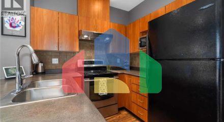 Residential - Townhouse - Port Coquitlam, Canada - Canada