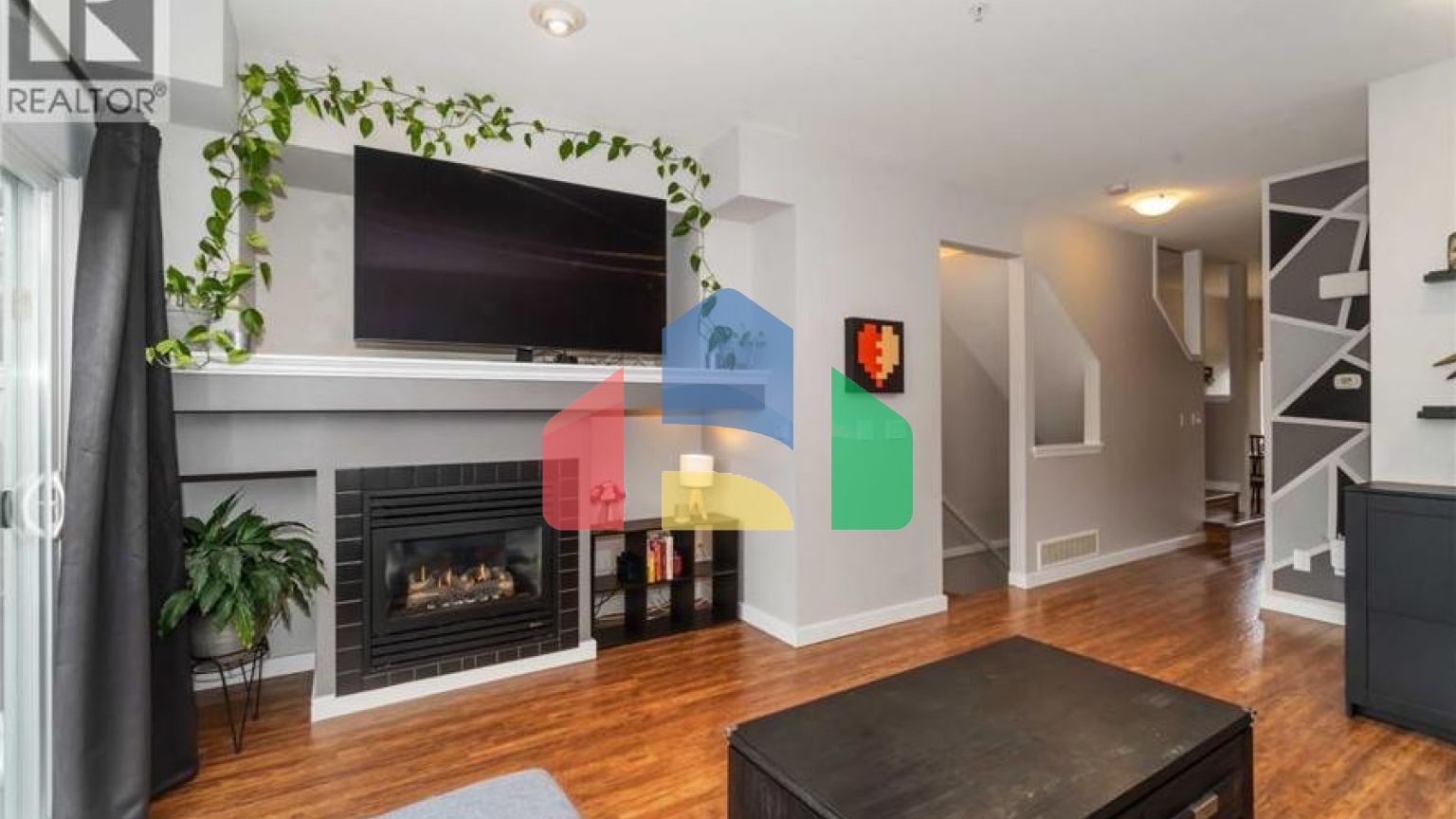 Residential - Townhouse - Port Coquitlam, Canada - Canada