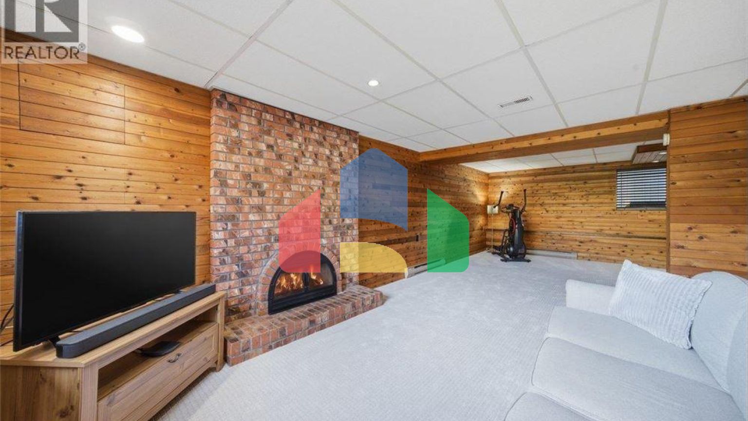 Residential - Single Family Home - Port Coquitlam, Canada - Canada